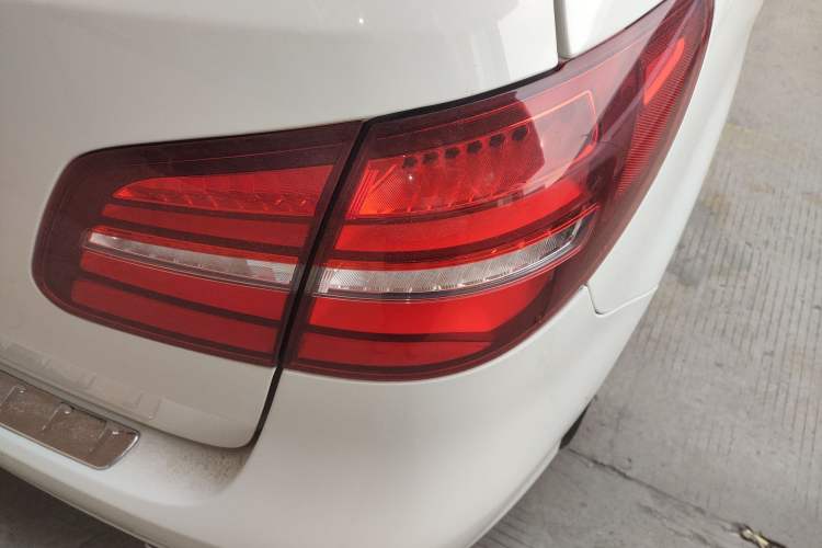 Used Mercedes-Benz B-Class 2019 B 200 Fashion Model Right Rear Taillight