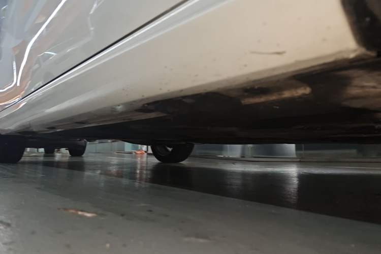 Used Mercedes-Benz B-Class 2019 B 200 Sport Edition Right Side Sill
