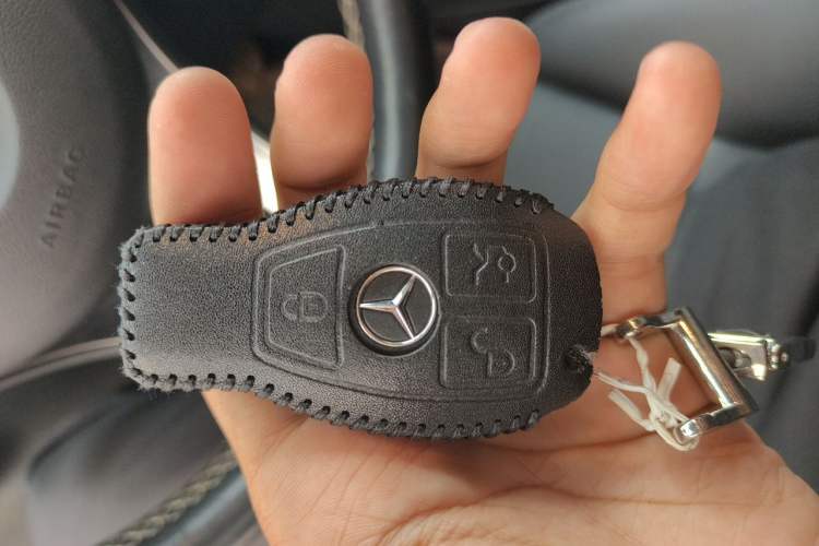 Used Mercedes-Benz B-Class 2019 B 200 Sport Edition Vehicle Key