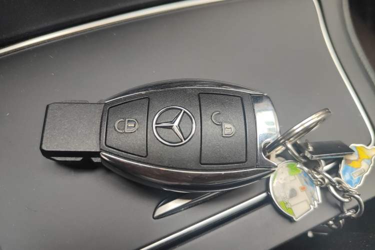 Used Mercedes-Benz B-Class 2019 B 200 Fashion Model Vehicle Key