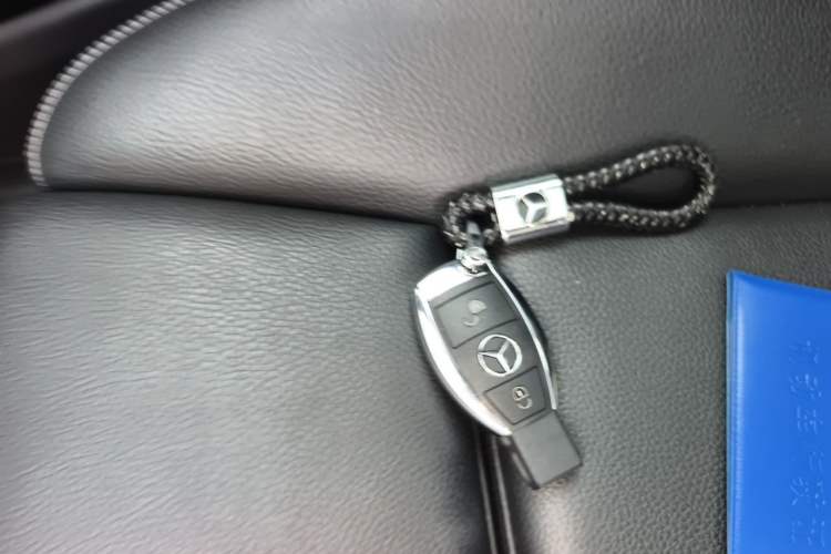Used Mercedes-Benz B-Class 2019 B 200 Sport Edition Vehicle Key