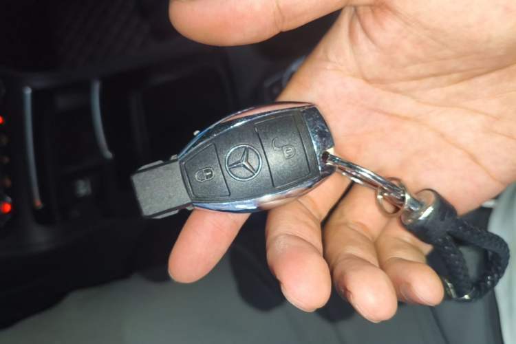 Used Mercedes-Benz B-Class 2019 B 200 Fashion Model Vehicle Key