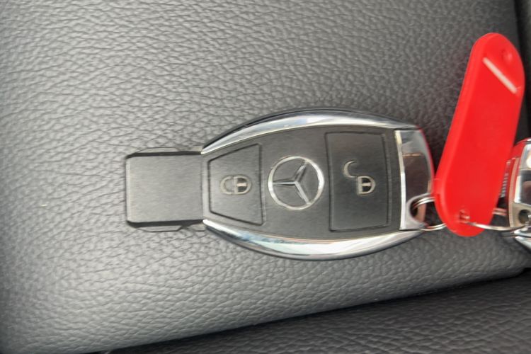 Used Mercedes-Benz B-Class 2019 B 200 Sport Edition Vehicle Key
