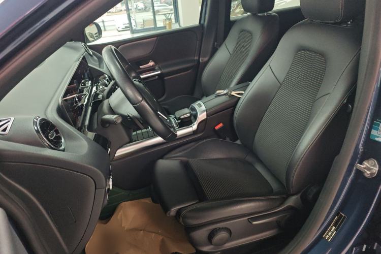 Used Mercedes-Benz B-Class 2020 B 200 Sport Edition Left Front Seat