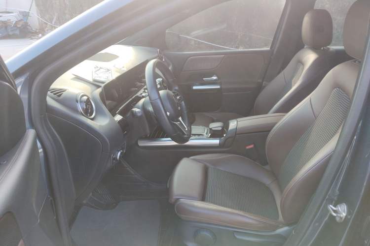 Used Mercedes-Benz B-Class 2020 B 180 Left Front Seat