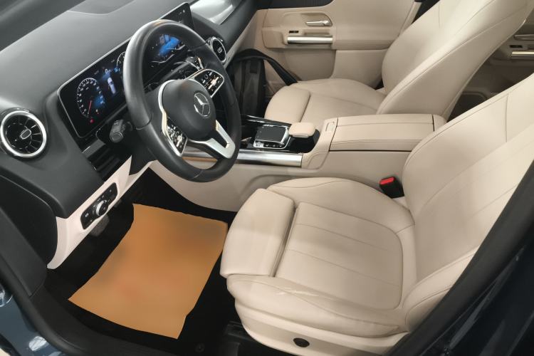 Used Mercedes-Benz B-Class 2020 B 200 Fashion Model Left Front Seat
