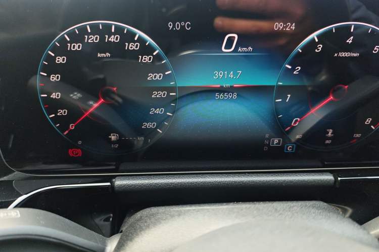 Used Mercedes-Benz B-Class 2020 B 200 Fashion Model Odometer Close Up
