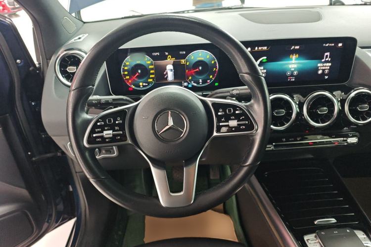 Used Mercedes-Benz B-Class 2020 B 200 Sport Edition Steering Wheel