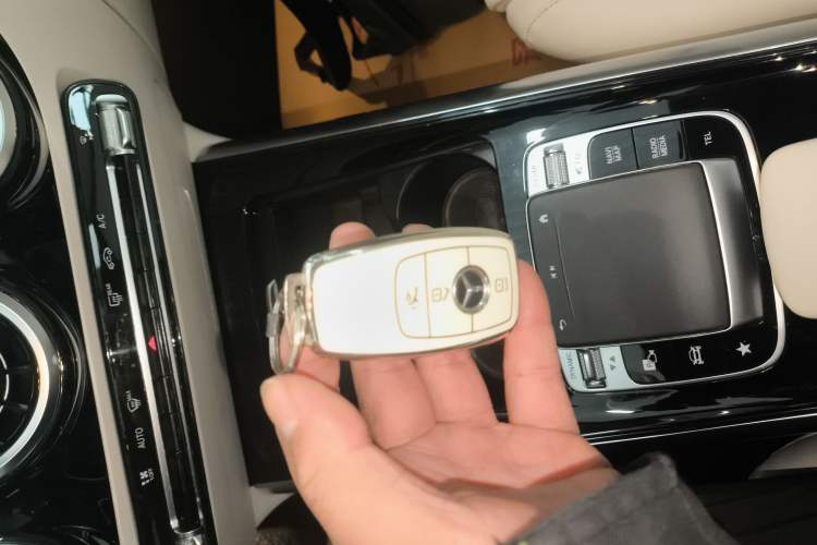 Used Mercedes-Benz B-Class 2020 B 200 Fashion Model Vehicle Key