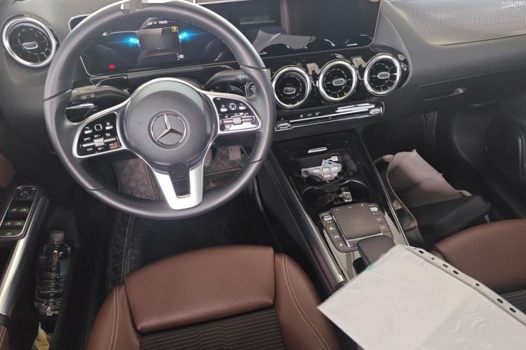 Used Mercedes-Benz B-Class 2020 B 200 Sport Edition Center Console