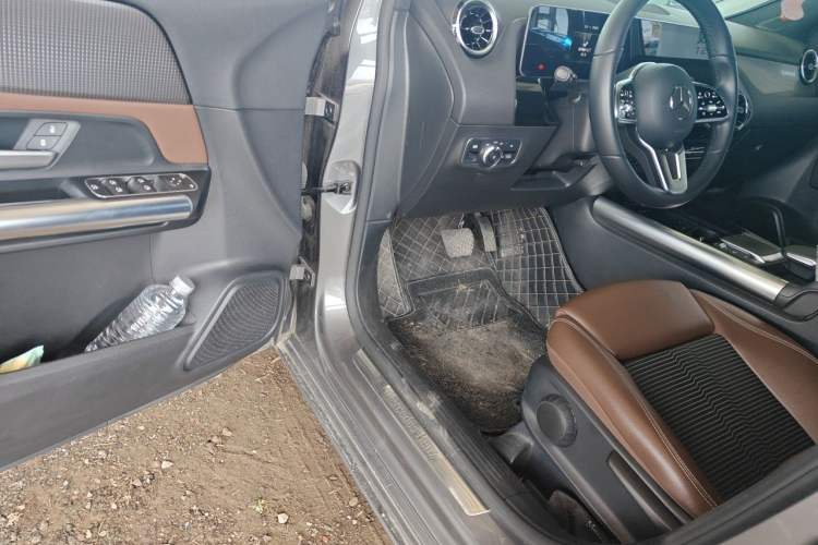 Used Mercedes-Benz B-Class 2020 B 200 Sport Edition Driver Seat