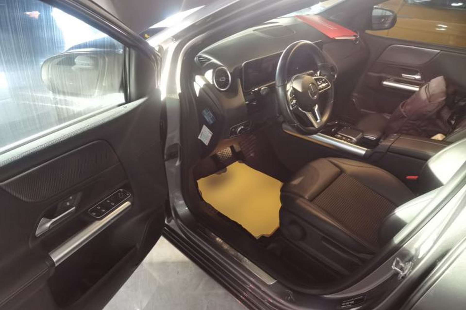 Used Mercedes-Benz B-Class 2020 B 180 Driver Seat