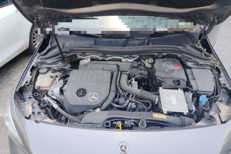 Used Mercedes-Benz B-Class 2020 B 200 Sport Edition Engine Bay