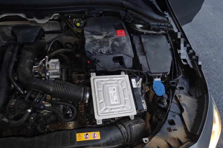 Used Mercedes-Benz B-Class 2020 B 180 Engine Bay Left
