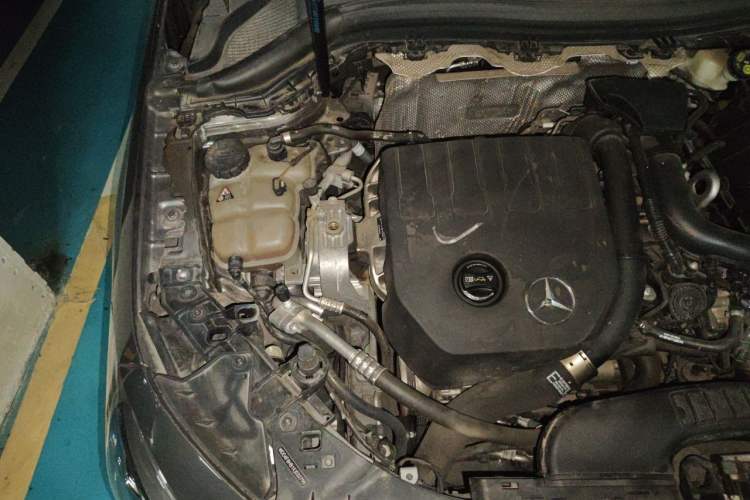 Used Mercedes-Benz B-Class 2020 B 200 Fashion Model Engine Bay Right