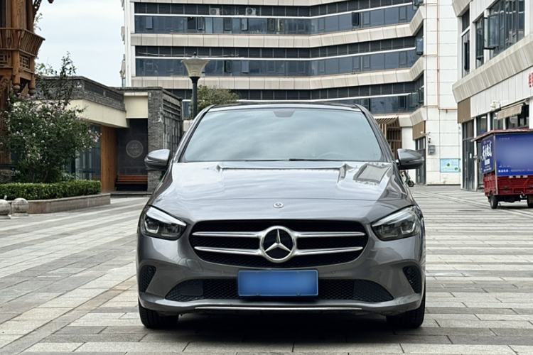 Used Mercedes-Benz B-Class 2020 B 200 Sport Edition Exterior 1