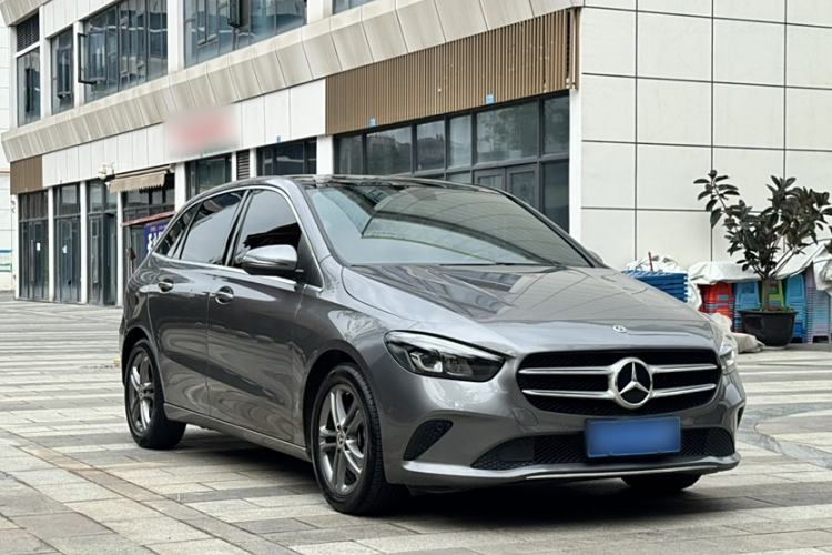 Used Mercedes-Benz B-Class 2020 B 200 Sport Edition Exterior 2