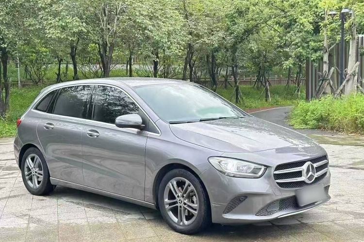 Used Mercedes-Benz B-Class 2020 B 180 Exterior 2