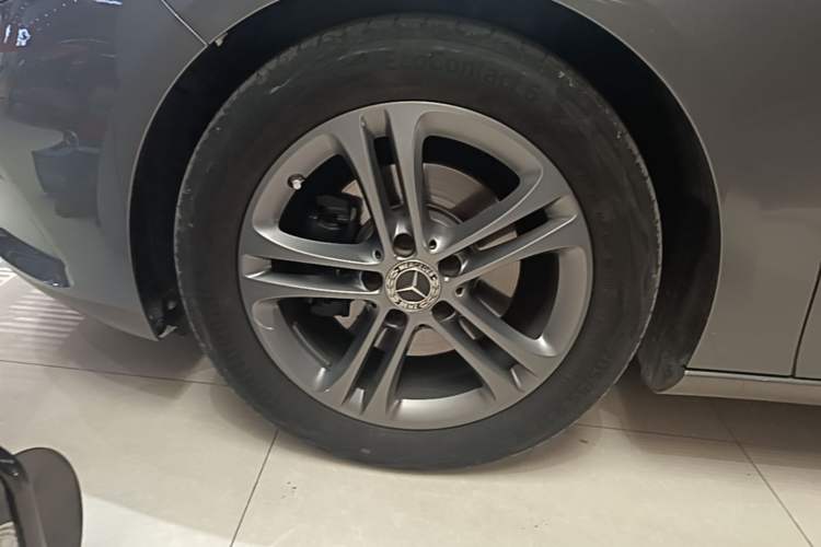 Used Mercedes-Benz B-Class 2020 B 200 Sport Edition Exterior 4
