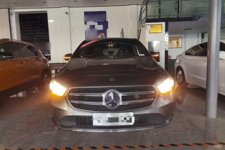 Used Mercedes-Benz B-Class 2020 B 180 Front