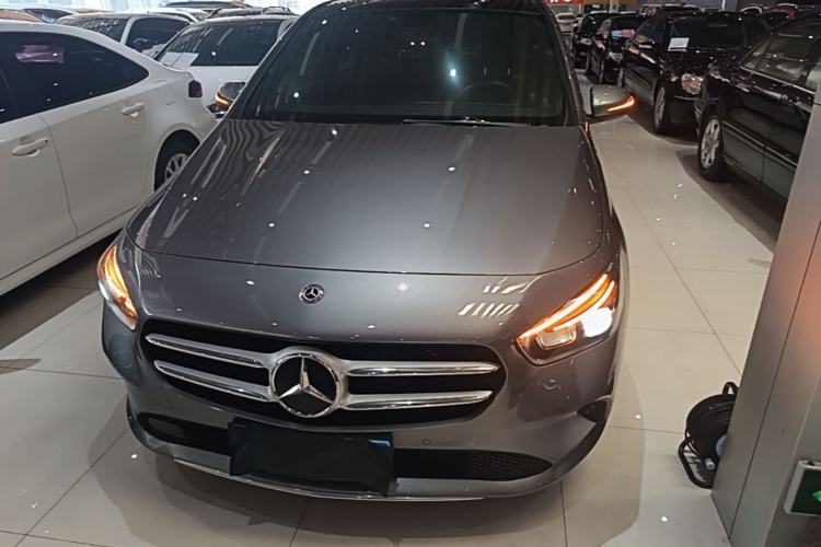 Used Mercedes-Benz B-Class 2020 B 200 Sport Edition Front
