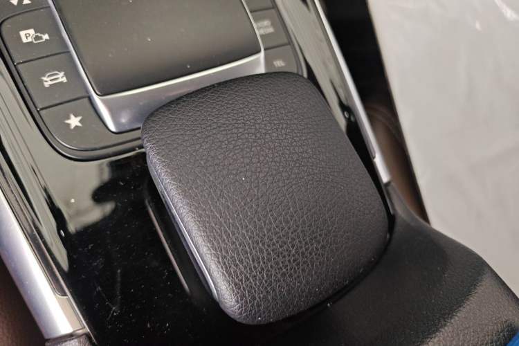 Used Mercedes-Benz B-Class 2020 B 200 Sport Edition Gear Lever