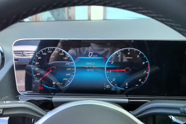 Used Mercedes-Benz B-Class 2020 B 180 Instrument Cluster