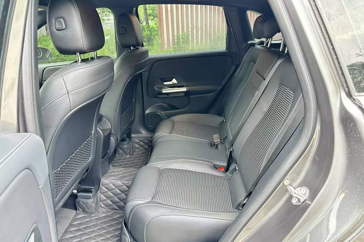 Used Mercedes-Benz B-Class 2020 B 180 Interior 6