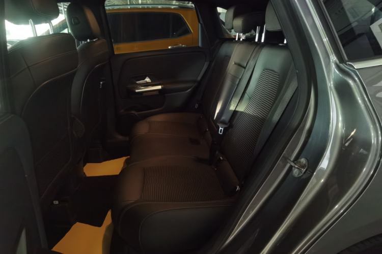 Used Mercedes-Benz B-Class 2020 B 180 Left Rear Seat