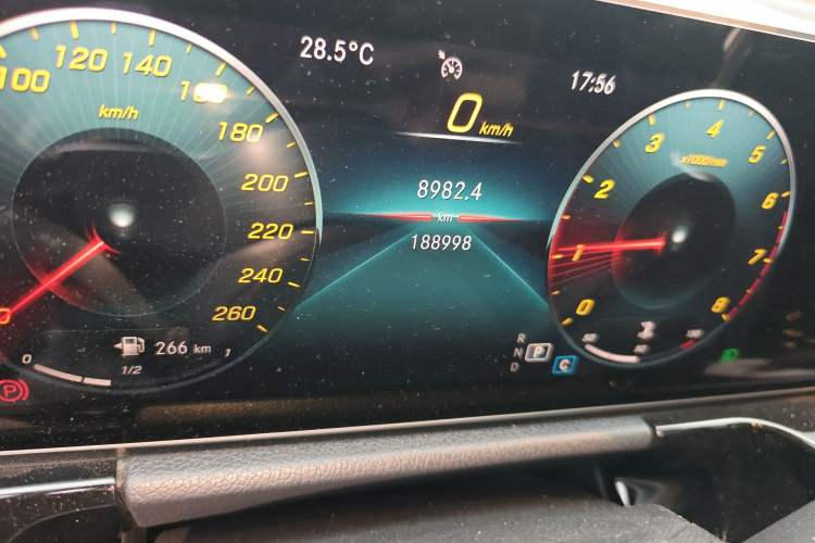 Used Mercedes-Benz B-Class 2020 B 200 Sport Edition Odometer Close Up