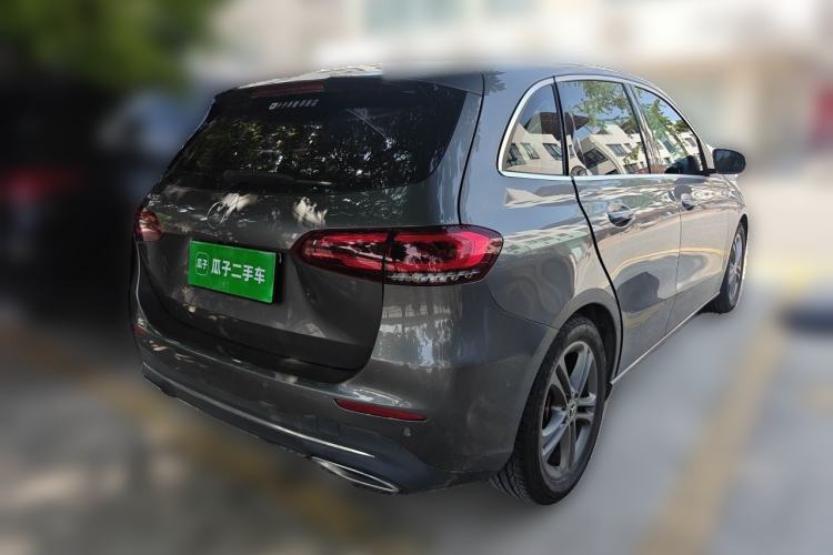 Used Mercedes-Benz B-Class 2020 B 200 Sport Edition Rear Right 45 Deg