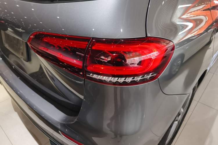 Used Mercedes-Benz B-Class 2020 B 200 Sport Edition Right Rear Taillight