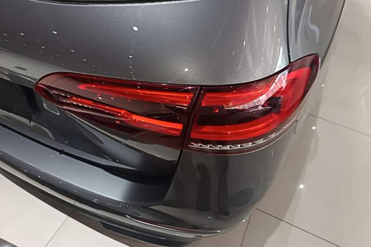 Used Mercedes-Benz B-Class 2020 B 200 Sport Edition Right Rear Taillight