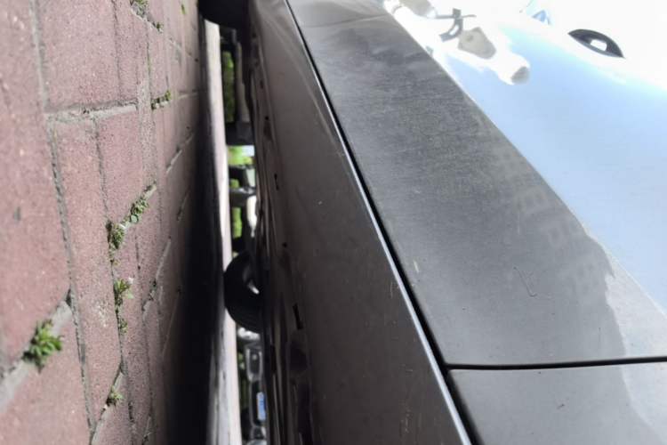 Used Mercedes-Benz B-Class 2020 B 180 Right Side Sill
