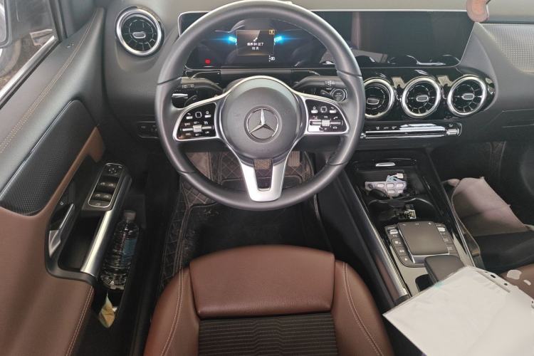 Used Mercedes-Benz B-Class 2020 B 200 Sport Edition Steering Wheel
