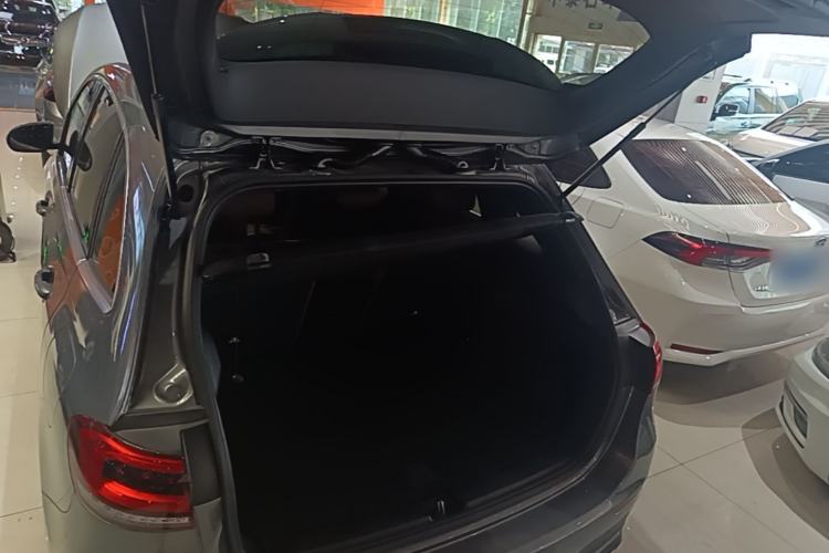 Used Mercedes-Benz B-Class 2020 B 200 Sport Edition Trunk