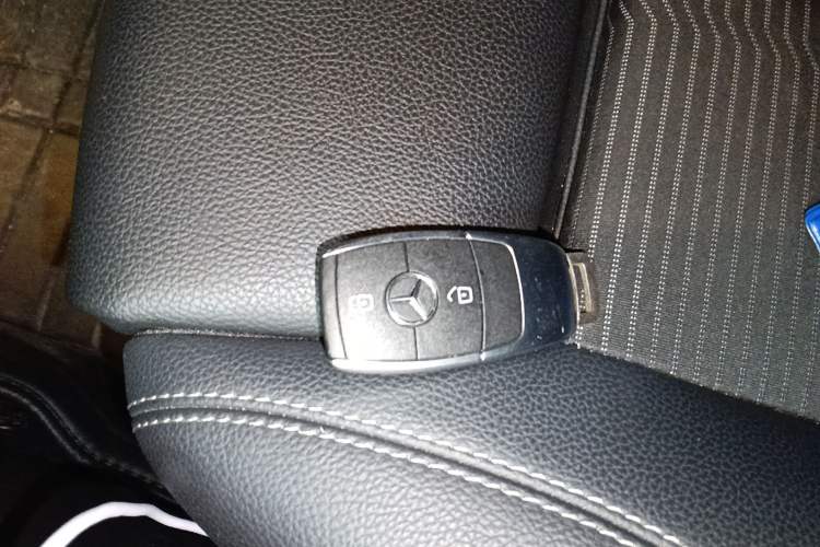 Used Mercedes-Benz B-Class 2020 B 180 Vehicle Key