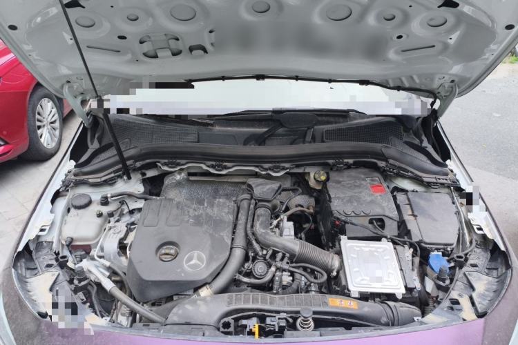 Used Mercedes-Benz B-Class 2020 B 200 Sport Edition Engine Bay