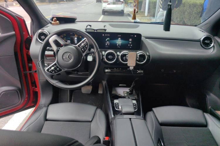 Used Mercedes-Benz B-Class 2020 B 200 Sport Edition Center Console