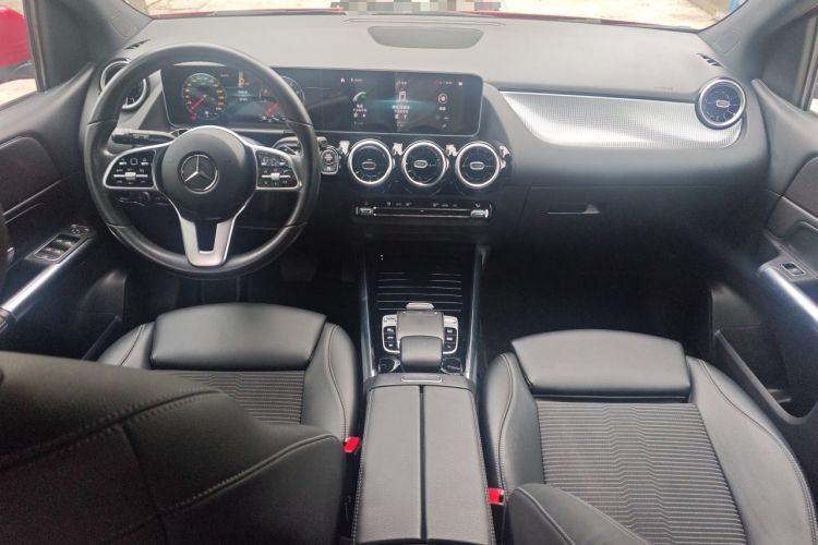 Used Mercedes-Benz B-Class 2020 B 180 Center Console