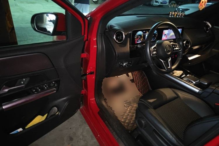 Used Mercedes-Benz B-Class 2020 B 200 Sport Edition Driver Seat