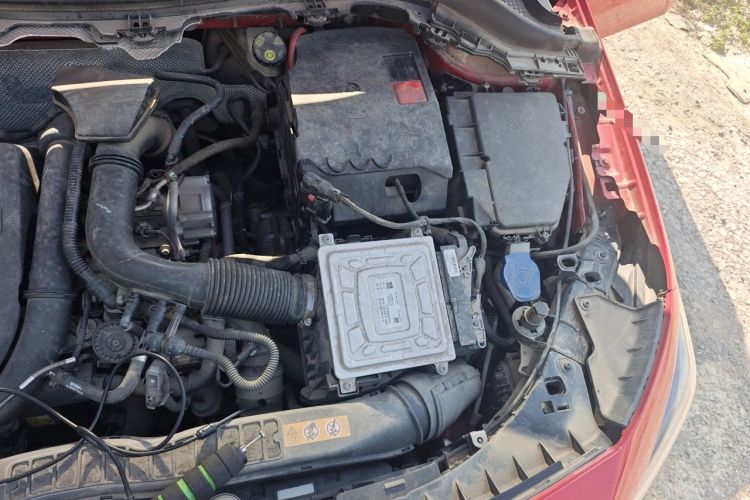 Used Mercedes-Benz B-Class 2020 B 200 Fashion Model Engine Bay Left