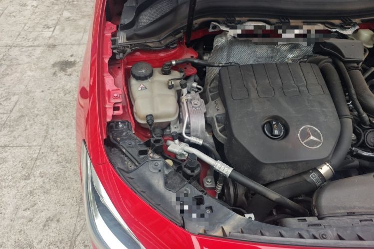 Used Mercedes-Benz B-Class 2020 B 180 Engine Bay Right