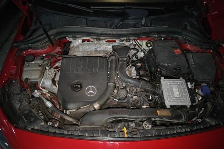 Used Mercedes-Benz B-Class 2020 B 200 Sport Edition Engine Bay