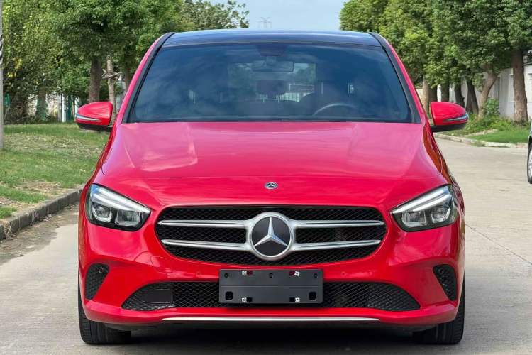 Used Mercedes-Benz B-Class 2020 B 200 Fashion Model Exterior 1