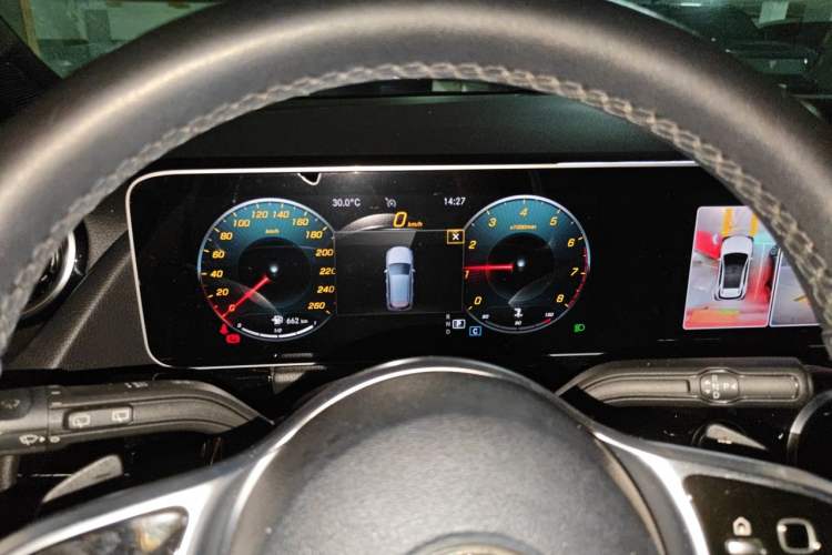 Used Mercedes-Benz B-Class 2020 B 200 Sport Edition Instrument Cluster