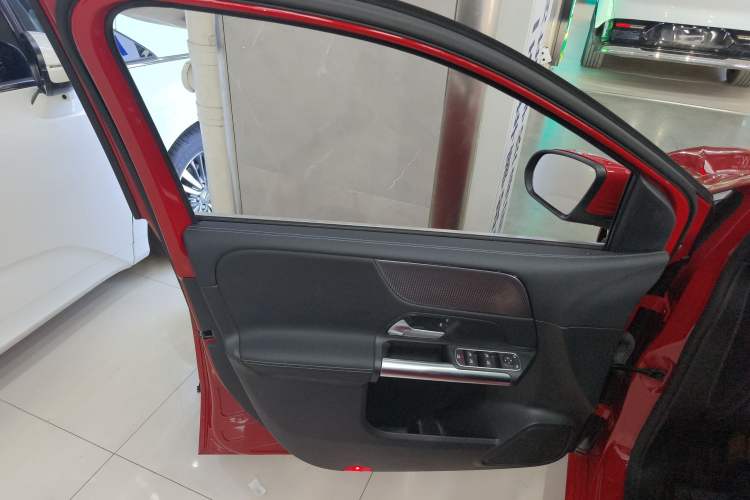 Used Mercedes-Benz B-Class 2020 B 200 Sport Edition Left Front Door Interior