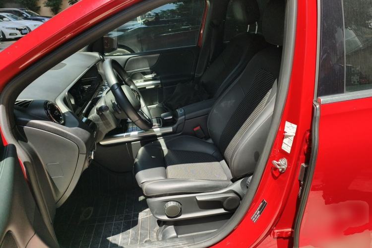 Used Mercedes-Benz B-Class 2020 B 180 Left Front Seat