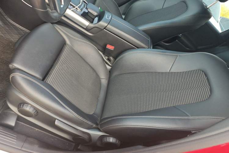 Used Mercedes-Benz B-Class 2020 B 200 Sport Edition Left Front Seat