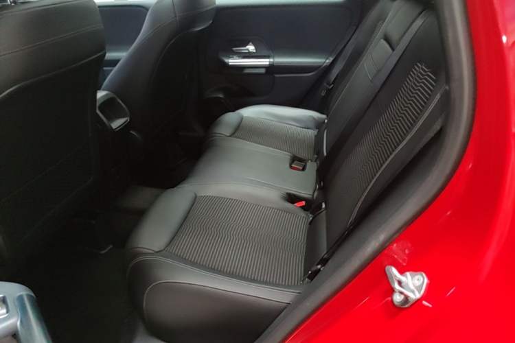 Used Mercedes-Benz B-Class 2020 B 200 Sport Edition Left Rear Seat